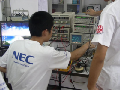 電氣工程及其自動(dòng)化與計(jì)算機(jī)系統(tǒng)技術(shù)服務(wù) 交叉融合驅(qū)動(dòng)未來創(chuàng)新